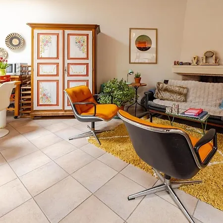 Maisonnette A L Etang Chalet