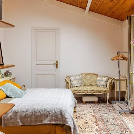 Maisonnette A L Etang シャレー